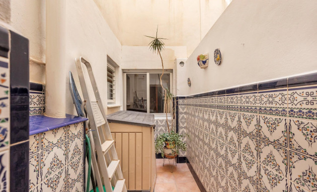 Herverkoop - Flat - Torrevieja - Paseo maritimo