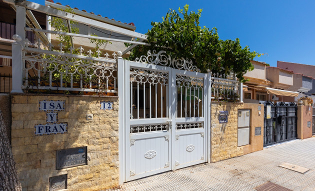 Herverkoop - House - Los Alcazares - Centro