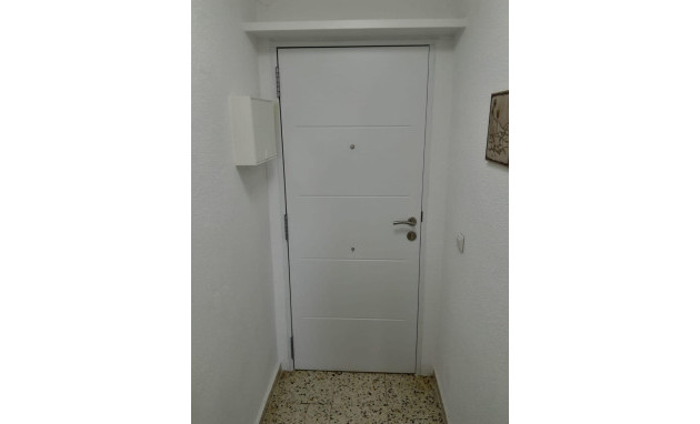 Herverkoop - Apartment - Torrevieja - La Mata