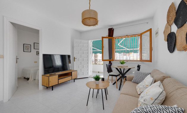 Herverkoop - Apartment - Torrevieja - Zona los Frutales