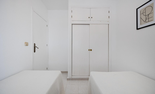 Herverkoop - Apartment - Torrevieja - Zona los Frutales
