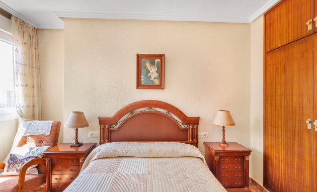 Herverkoop - Flat - Torrevieja - Playa del cura