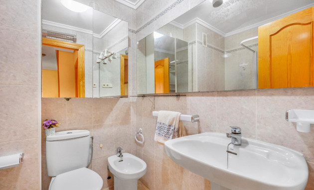 Herverkoop - Flat - Torrevieja - Playa del cura