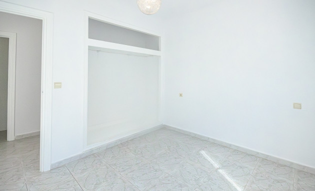 Resale - House - San Miguel de Salinas