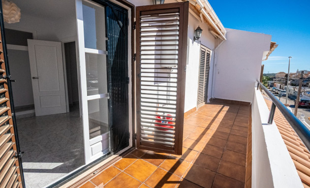 Resale - House - San Miguel de Salinas