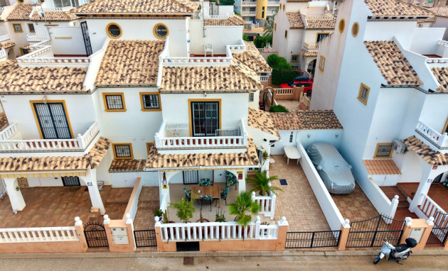 Herverkoop - Semi detached Villa - Lomas de Cabo Roig - Orihuela Costa