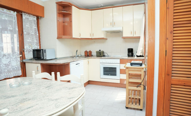 Herverkoop - Terraced house - Torrevieja - Los Frutales