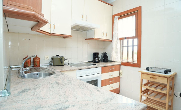 Herverkoop - Terraced house - Torrevieja - Los Frutales