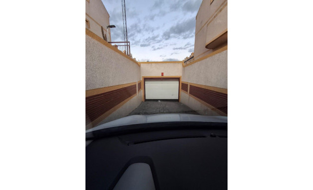 Herverkoop - Garage - Orihuela Costa - Los Almendros-La Florida