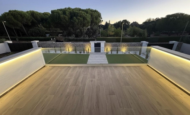 Herverkoop - Villa - Valdemorillo - Mojadillas - Parque de las Infantas - El Paraiso