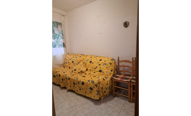 Herverkoop - Apartment - Torrevieja - Playa del Cura