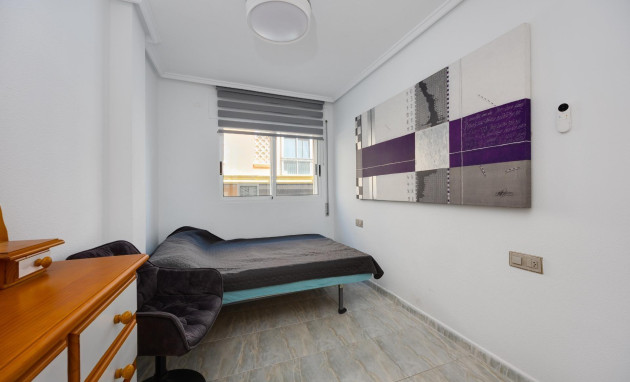 Herverkoop - Apartment - Torrevieja - Playa del cura