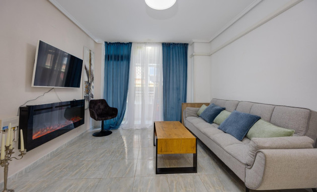 Herverkoop - Apartment - Torrevieja - Playa del cura