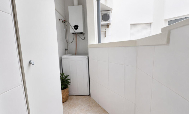 Revente - Apartment - Torrevieja - Centro