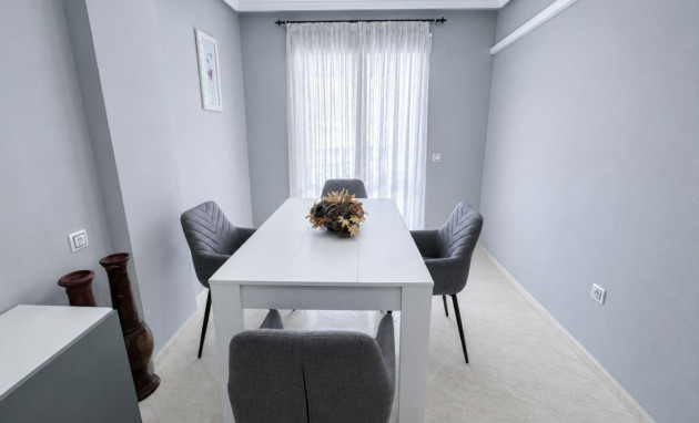 Revente - Apartment - Torrevieja - Centro