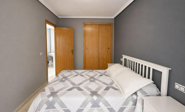 Revente - Apartment - Torrevieja - Centro