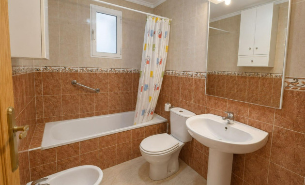 Revente - Apartment - Torrevieja - Centro