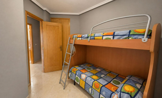 Revente - Apartment - Torrevieja - Centro