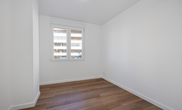 Revente - Apartment - Torrevieja - Acequion