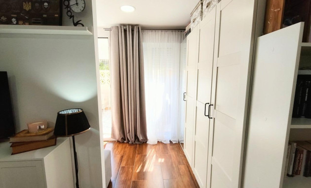 Revente - Bungalow - Rez-de-chaussée - Torrevieja - La Mata pueblo