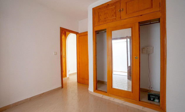 Revente - Bungalow - Rez-de-chaussée - Torrevieja - La Siesta - El Salado - Torreta