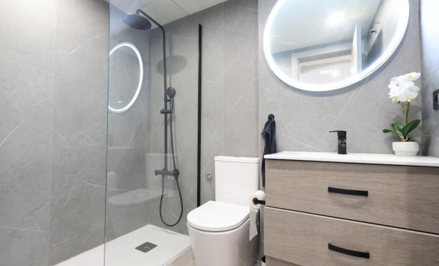 Herverkoop - Apartment - Orihuela Costa - Aguamarina