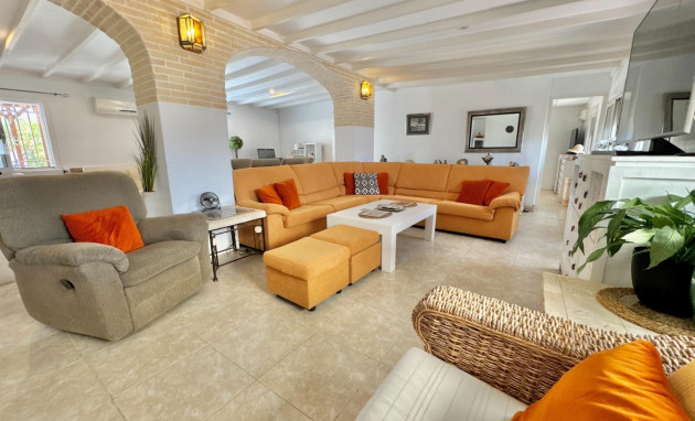 Herverkoop - Villa - Dolores - Comunidad valenciana