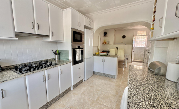 Herverkoop - Villa - Dolores - Comunidad valenciana