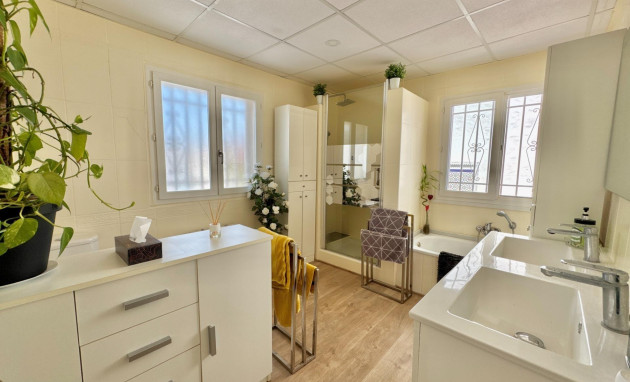 Herverkoop - Villa - Dolores - Comunidad valenciana