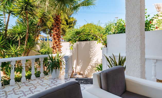 Herverkoop - Villa - Torrevieja - Los Frutales