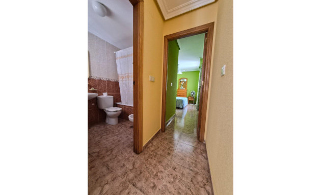 Resale - Apartment - Torrevieja - torrevieja