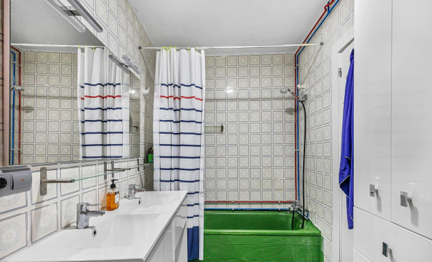 Herverkoop - Apartment - Torrevieja - Acequion