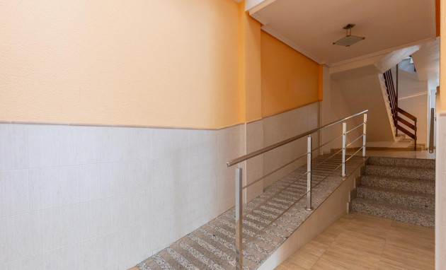 Herverkoop - Apartment - Torrevieja - Acequion