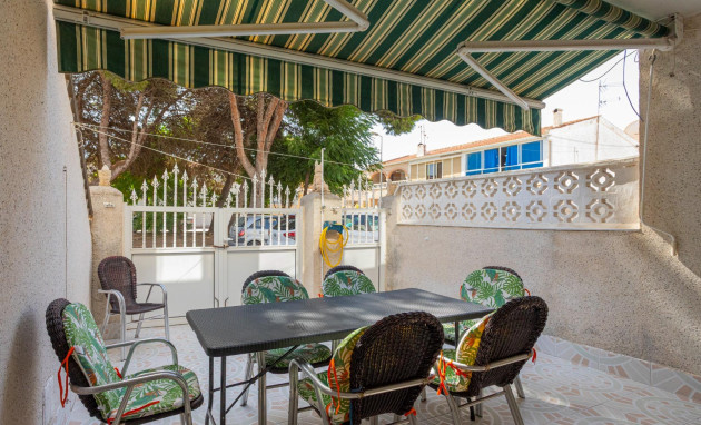 Herverkoop - Bungalow - Gelijkvloers - Torrevieja - Playa de los Naufragos
