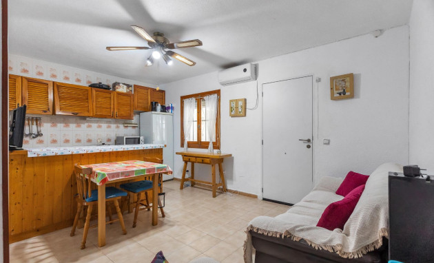 Herverkoop - Bungalow - Gelijkvloers - Torrevieja - Playa de los Naufragos