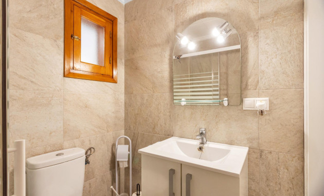 Herverkoop - Bungalow - Gelijkvloers - Torrevieja - Playa de los Naufragos