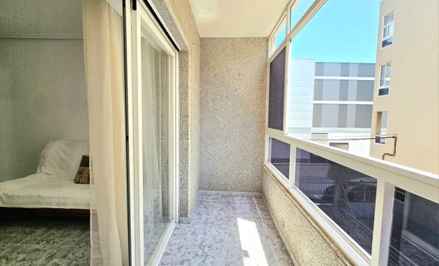 Herverkoop - Apartment - Torrevieja - Playa de los locos