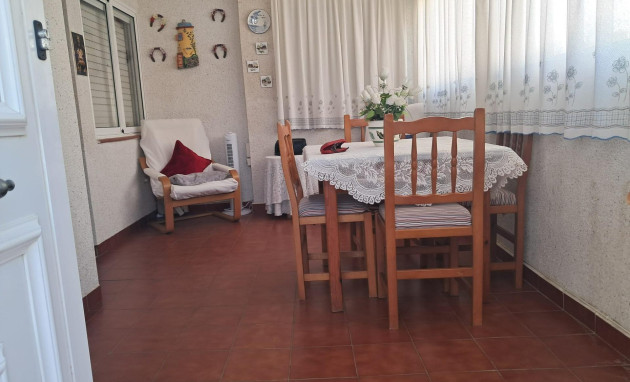 Herverkoop - Bungalow - Gelijkvloers - Torrevieja - Playa de los Naufragos