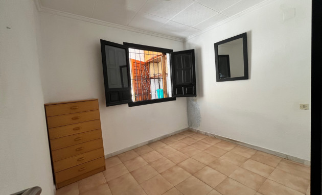 Resale - House - San Fulgencio