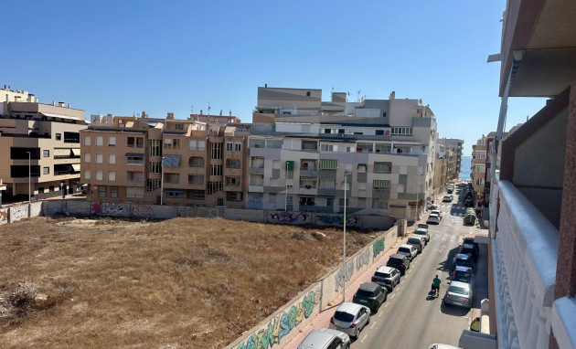 Herverkoop - Apartment - Torrevieja - La Mata pueblo