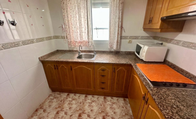Herverkoop - Apartment - Torrevieja - La Mata pueblo
