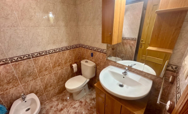 Herverkoop - Apartment - Torrevieja - La Mata pueblo