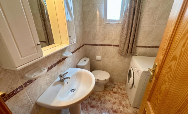 Herverkoop - Apartment - Torrevieja - La Mata pueblo