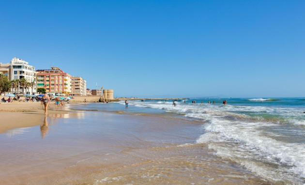 Herverkoop - Apartment - Torrevieja - La Mata pueblo