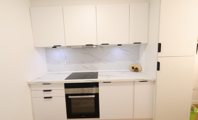 Herverkoop - Apartment - Orihuela Costa - La Zenia