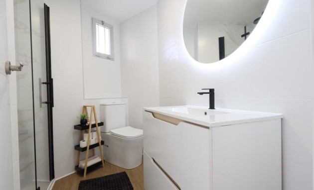 Herverkoop - Apartment - Orihuela Costa - La Zenia