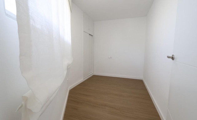 Herverkoop - Apartment - Orihuela Costa - La Zenia