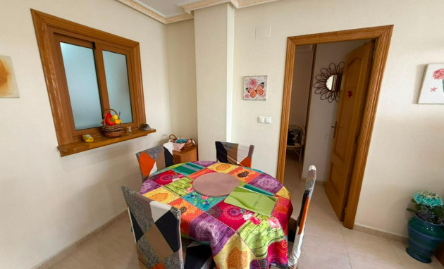 Herverkoop - Apartment - Torrevieja - Playa del Cura