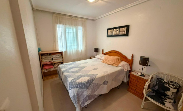 Herverkoop - Apartment - Torrevieja - Playa del Cura