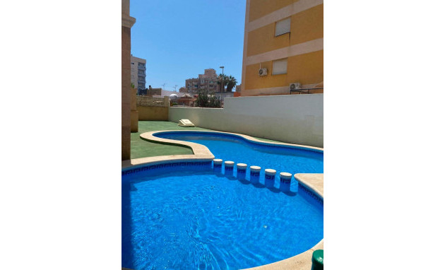 Herverkoop - Apartment - Torrevieja - Nueva Torrevieja